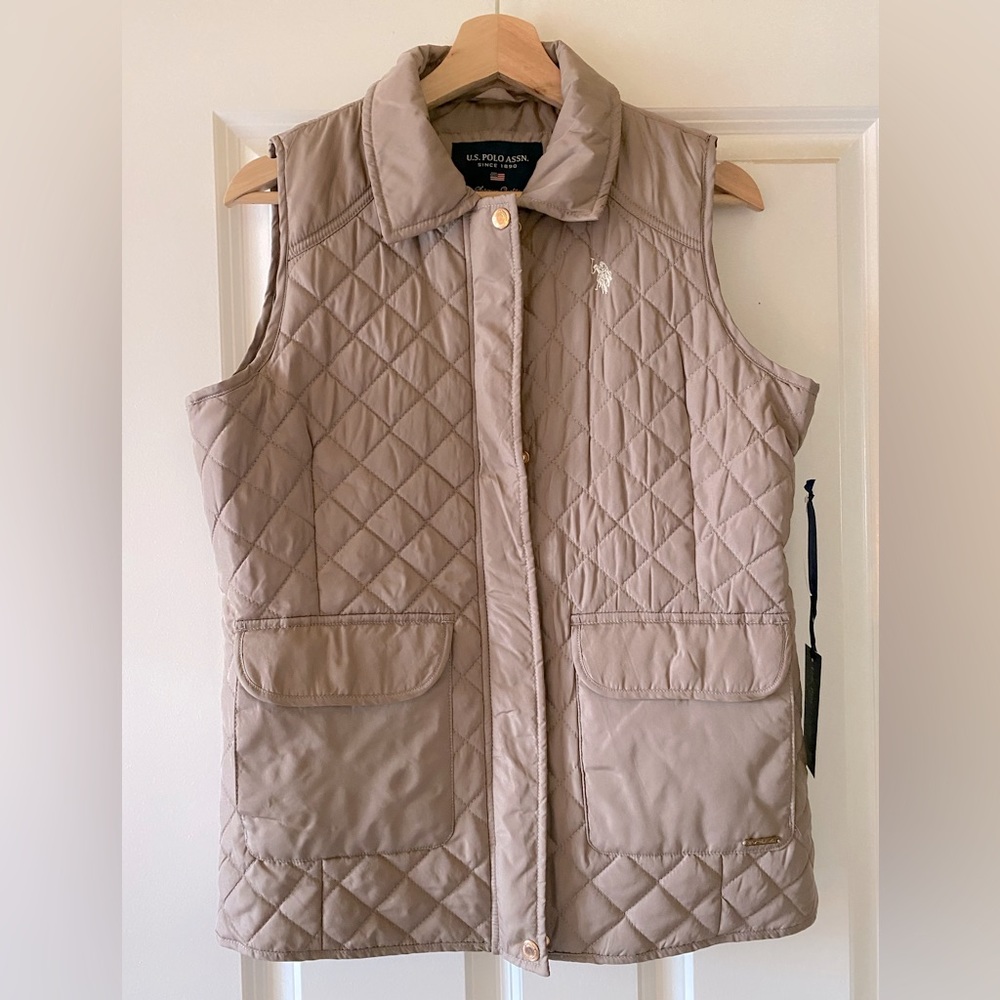 NEUTRAL COLOR VEST US POLL ASSN. NEW WITH TAGS SIZE M